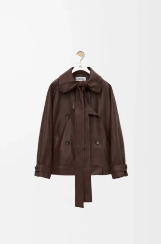 Chaqueta con lazo en piel de cordero napa color chocolate oscuro