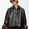 Chaqueta con solapas en piel de cordero napa. Chaqueta con solapas en piel de cordero napa.