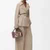 Chaqueta de algodón beige Chaqueta de algodón beige