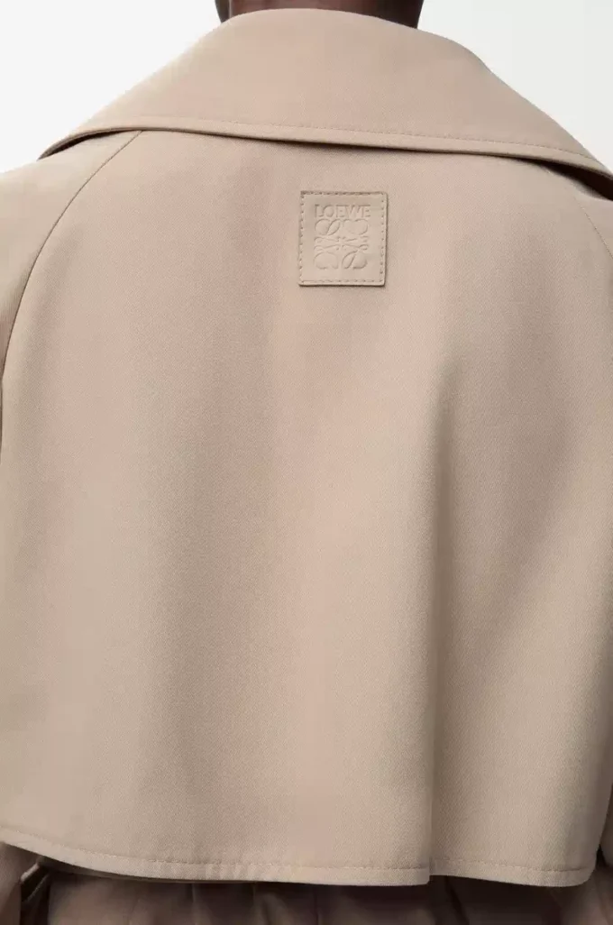 Chaqueta de algodón beige Chaqueta de algodón beige