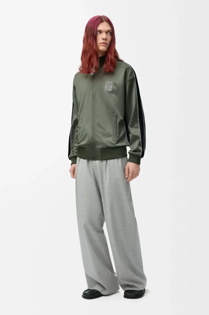 Chaqueta de chándal en jersey técnico verde caqui Chaqueta de chándal en jersey técnico verde caqui