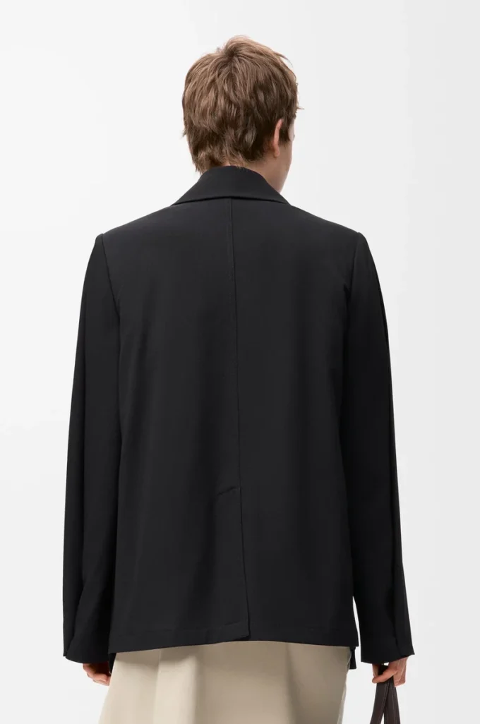 Chaqueta de lana negra Chaqueta de lana negra