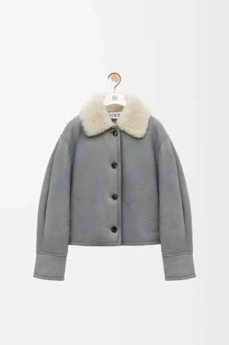 Chaqueta de piel de oveja gris