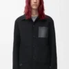 Chaqueta de trabajo de lana y cachemira, color negro.