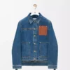 Chaqueta de trabajo en denim azul vaquero Chaqueta de trabajo en denim azul vaquero