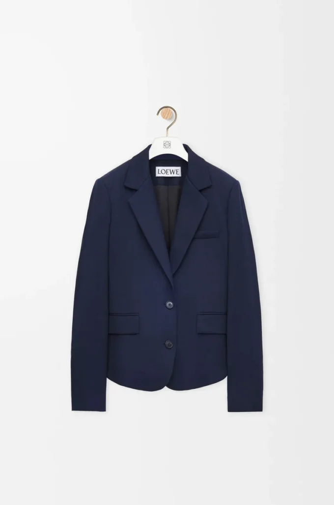 Chaqueta entallada de lana azul marino Chaqueta entallada de lana azul marino