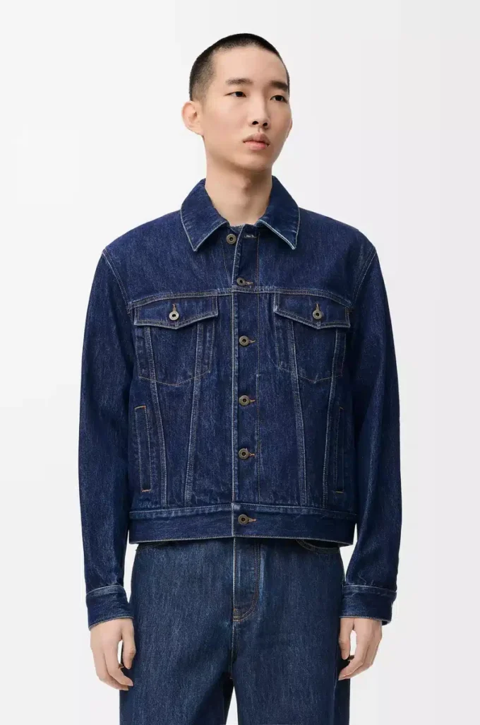 Chaqueta híbrida de denim y piel de becerro napa. Denim crudo
