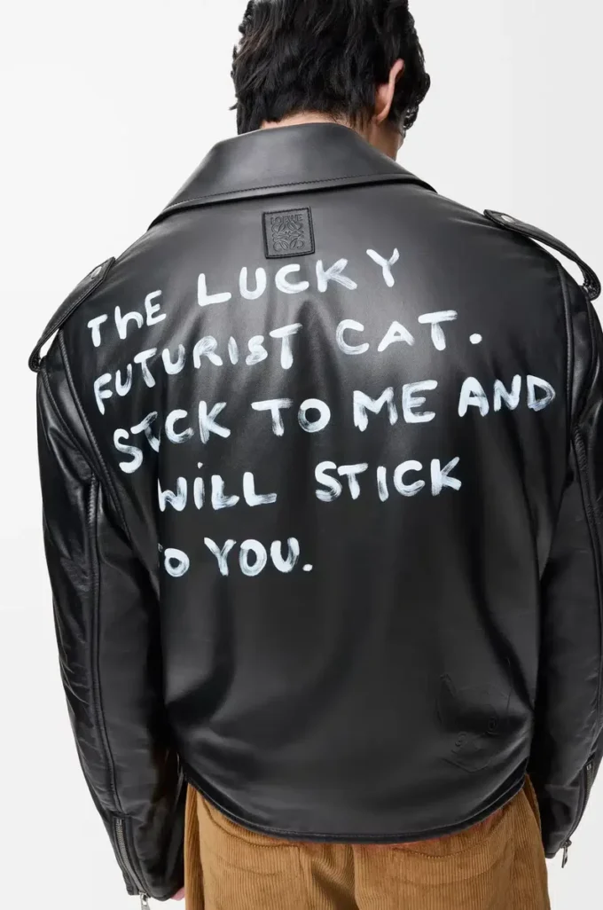 Chaqueta motera en piel de cordero napa. Negro