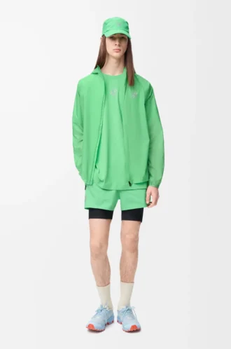 Chaqueta Ultra en tejido técnico verde Chaqueta Ultra en tejido técnico verde