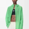 Chaqueta Ultra en tejido técnico verde Chaqueta Ultra en tejido técnico verde