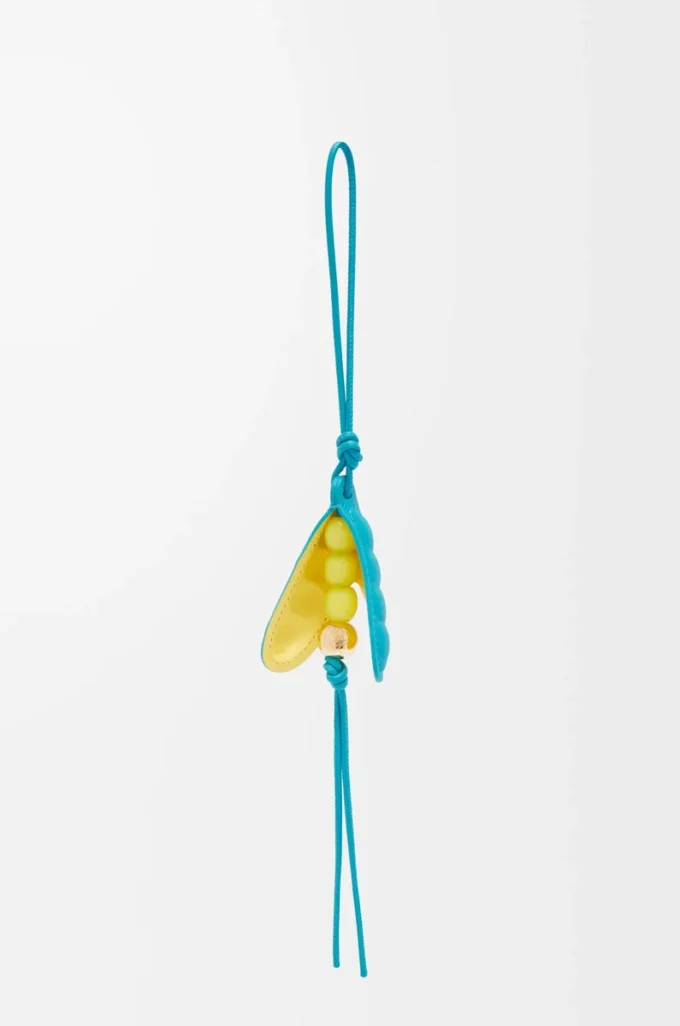 Colgante en forma de vaina de guisantes en piel de becerro clásica Deep Turquoise/Baby Corn