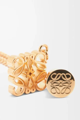 Collar personalizable en metal dorado
