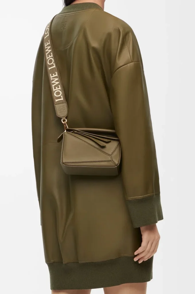 Correa Anagram en jacquard y piel de becerro Dark Khaki Correa Anagram en jacquard y piel de becerro Dark Khaki