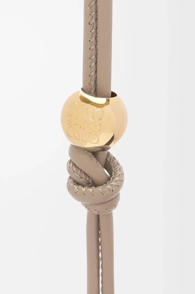 Correa personalizable en piel de becerro clásica Sand/Gold Correa personalizable en piel de becerro clásica Sand/Gold