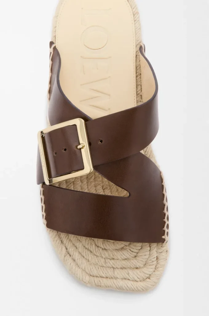 Espadrille Petal en piel de becerro curtida vegetalmente Marrón Espadrille Petal en piel de becerro curtida vegetalmente Marrón