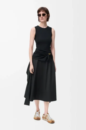Falda cruzada de algodón negro