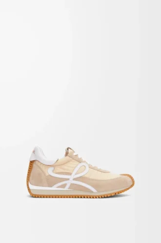 Flow Runner en nylon y ante Light Powder
