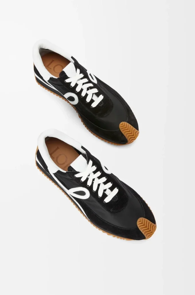 Flow Runner en nylon y ante Negro/Blanco Flow Runner en nylon y ante Negro/Blanco