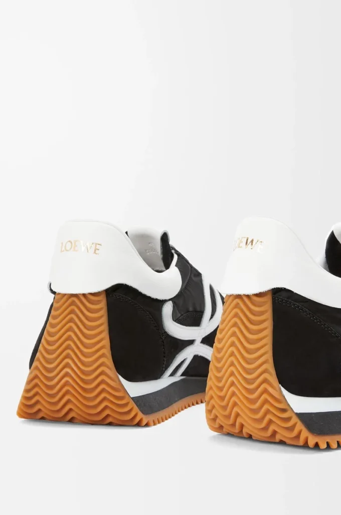 Flow Runner en nylon y ante Negro/Blanco Flow Runner en nylon y ante Negro/Blanco