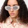 Gafas de sol ovaladas biseladas Maxi Anagram blancas Gafas de sol ovaladas biseladas Maxi Anagram blancas