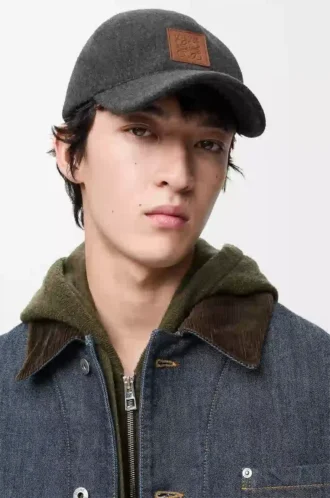 Gorra con parche de lana Gris