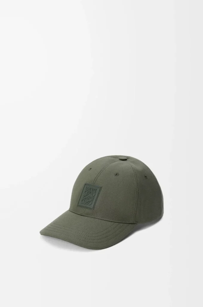 Gorra con parche de lona verde caqui