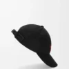 Gorra con parche L en algodón negro Gorra con parche L en algodón negro