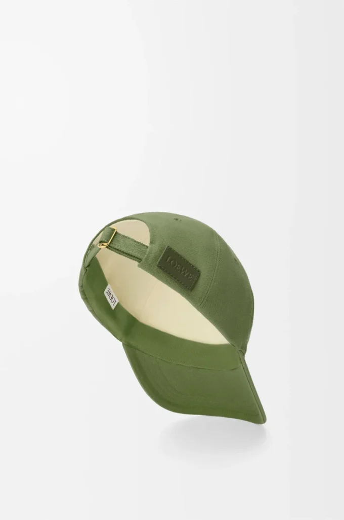 Gorra LOEWE de lona verde salvia Gorra LOEWE de lona verde salvia
