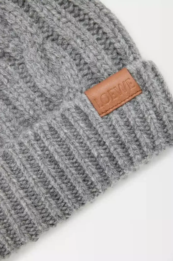 Gorro de lana gris jaspeado Gorro de lana gris jaspeado