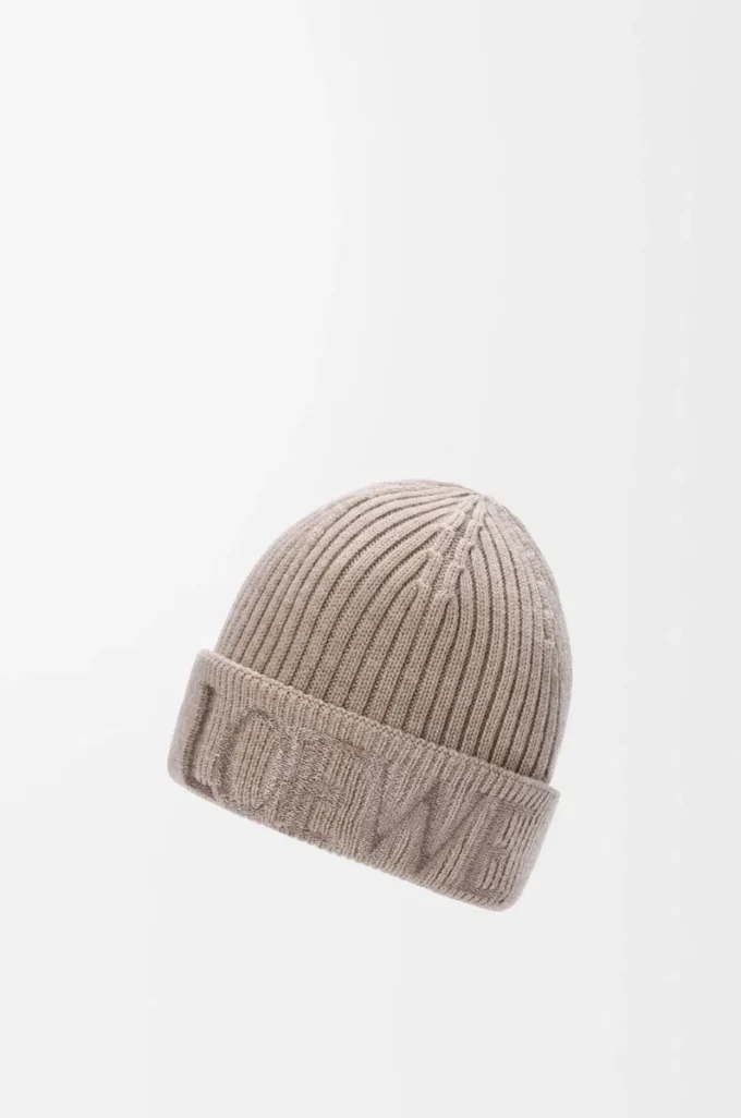 Gorro LOEWE de lana en color beige oscuro Gorro LOEWE de lana en color beige oscuro
