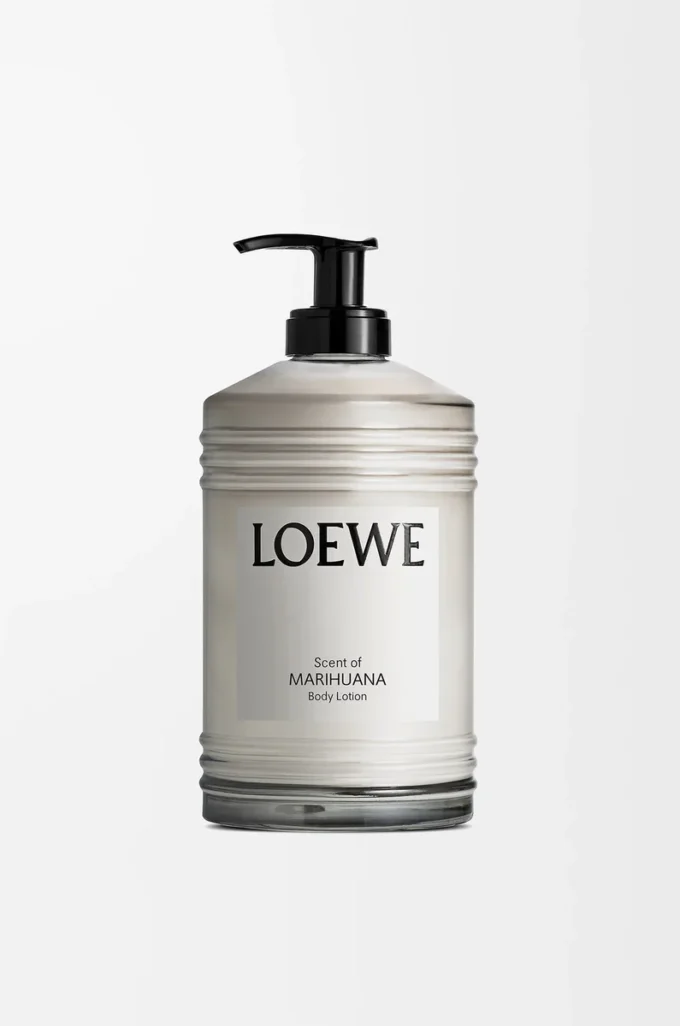Loción corporal Scent of Marihuana Verde oscuro Loción corporal Scent of Marihuana Verde oscuro