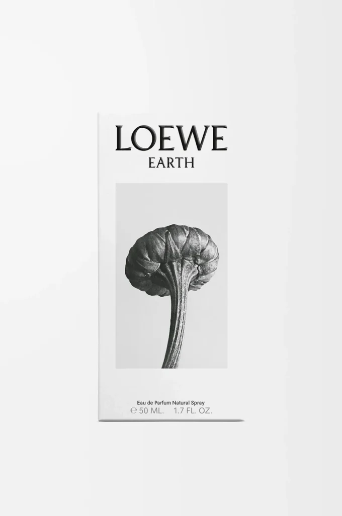 LOEWE Earth Eau de Parfum 50 ml Morado LOEWE Earth Eau de Parfum 50 ml Morado