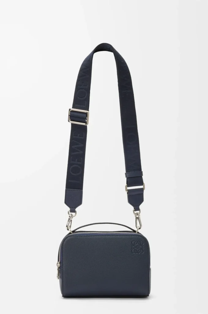 Mini bolso bandolera para cámara en piel de becerro granulada suave Deep Navy