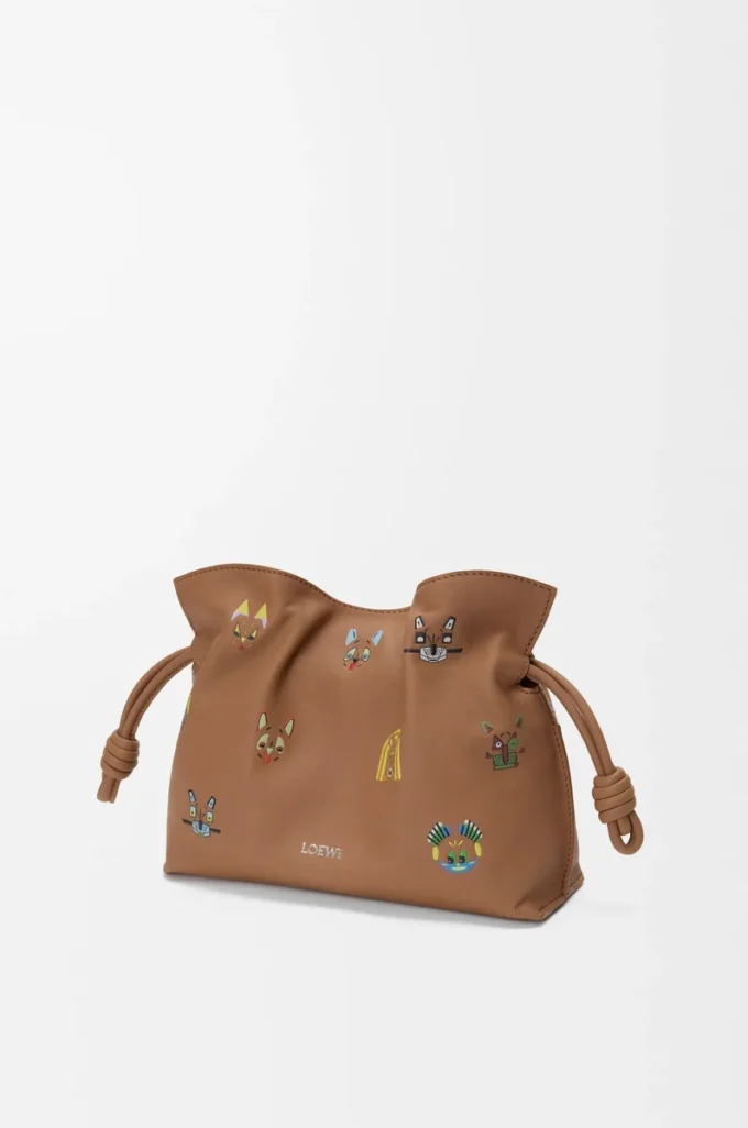 Mini bolso de mano Flamenco Cats en piel de becerro napa Mocha