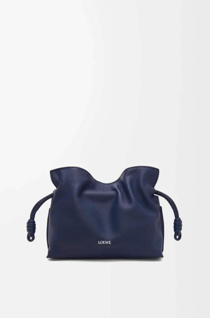 Mini bolso de mano Flamenco en piel de becerro napa azul abismo