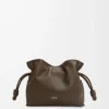Mini bolso de mano Flamenco en piel de becerro napa Chocolate Mini bolso de mano Flamenco en piel de becerro napa Chocolate