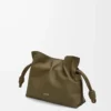 Mini bolso de mano Flamenco en piel de becerro napa Dark Khaki