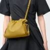 Mini bolso de mano Flamenco en piel de becerro napa Ginger Mini bolso de mano Flamenco en piel de becerro napa Ginger