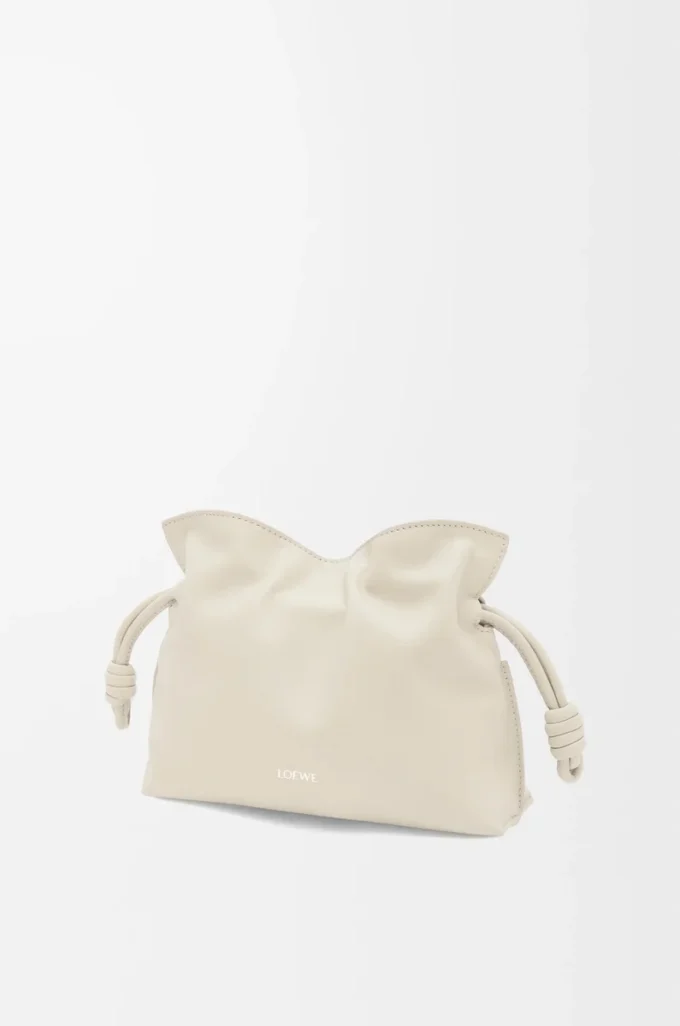 Mini bolso de mano Flamenco en piel de becerro napa Sea Salt