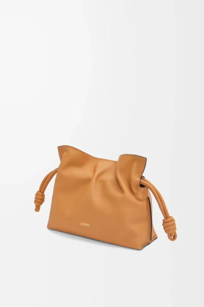 Mini bolso de mano Flamenco en piel de becerro napa Warm Desert