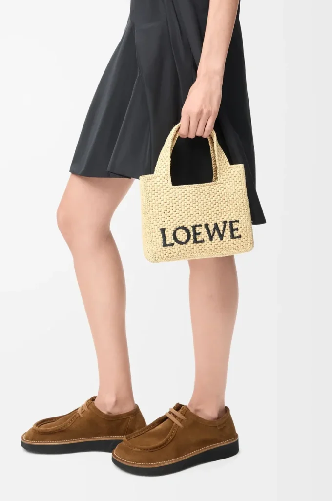 Mini bolso LOEWE Font en rafia natural Mini bolso LOEWE Font en rafia natural