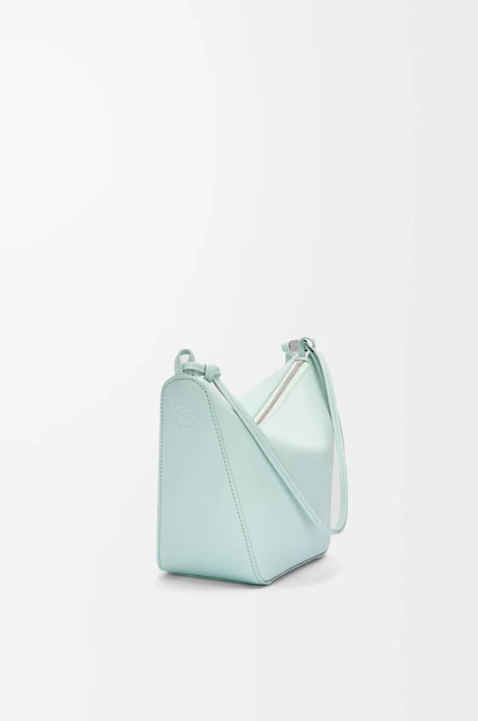 Mini Hammock hobo en piel de becerro clásica Frozen Mini Hammock hobo en piel de becerro clásica Frozen