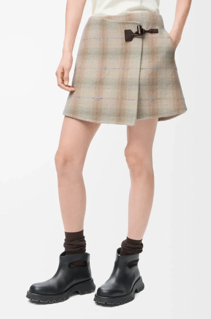 Minifalda de mezcla de lana y cachemira Beige Minifalda de mezcla de lana y cachemira Beige