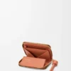 Monedero con cremallera en piel de becerro napa brillante color Tan/Papaya