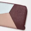 Monedero Puzzle en piel de becerro clásica Frozen/Dark Burgundy Monedero Puzzle en piel de becerro clásica Frozen/Dark Burgundy