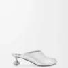 Mules Toy en piel de cordero laminada Plata Mules Toy en piel de cordero laminada Plata
