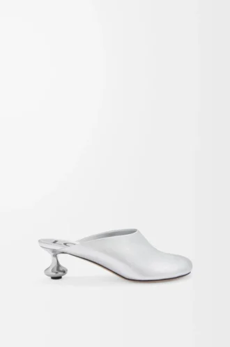 Mules Toy en piel de cordero laminada Plata