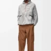 Pantalones cargo de tejido técnico color toffee