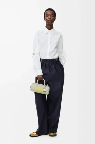 Pantalones con cinturón de lana y seda azul marino