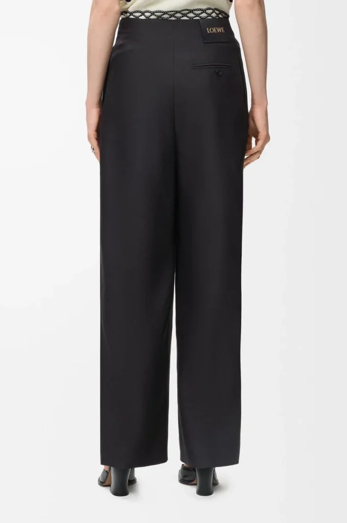 Pantalones con cinturón de lana y seda Negro Pantalones con cinturón de lana y seda Negro